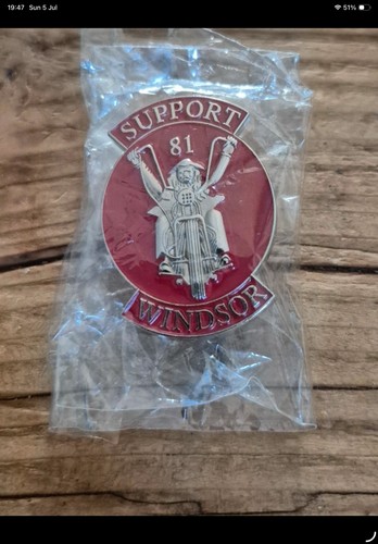 Rare bikers pin badge - rare, 81