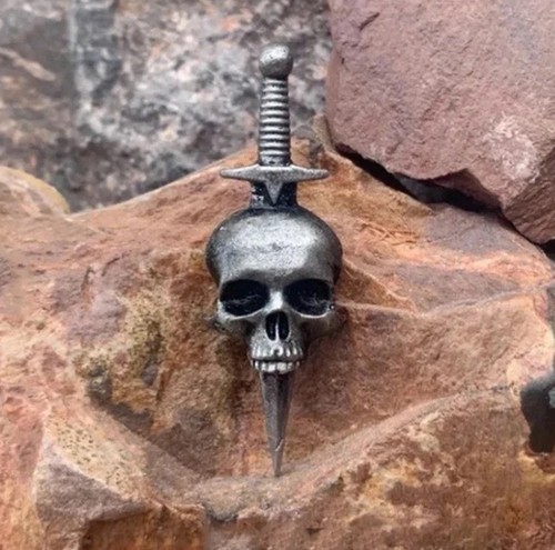 Skull biker rocker pin - biker,