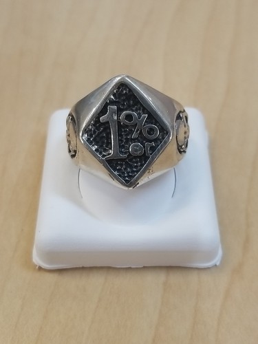 Sterling silver side - silver,